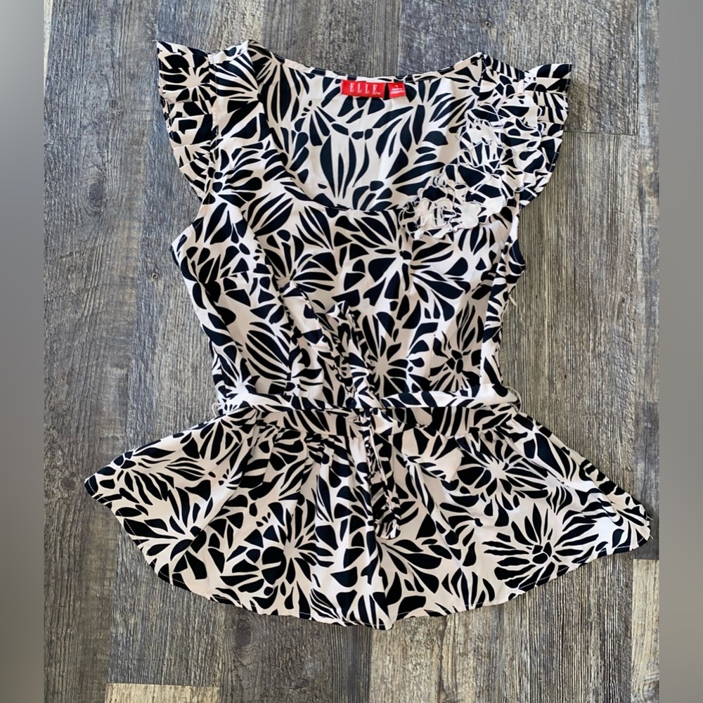 Elle Black and Cream Floral Tie-Waist Peplum Blouse